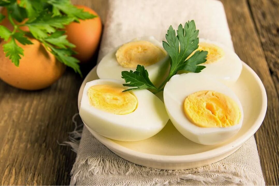 варени јајца за појадок